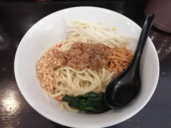 「汁なし担々麺　　900円」@自家製麺ほうきぼし 神田店の写真