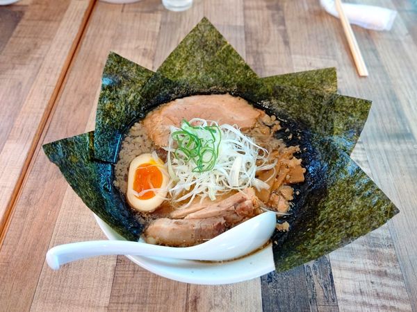 「うめまるスペシャル(並盛・180g)1,100円】」@二代目うめまる 麺や 日の出の写真