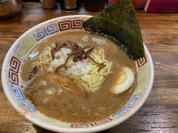 「とんこつ醤油　750円」@長浜らーめん 相模原店の写真