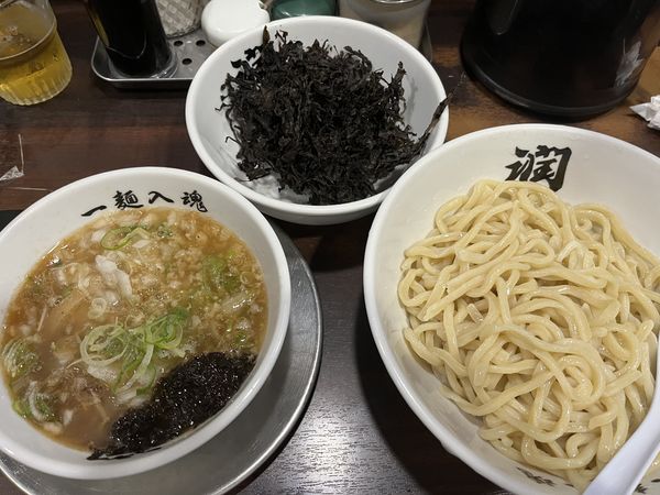 「瓶ビールつまみネギめんま〜つけ麺　岩のり」@らーめん潤 蒲田店の写真