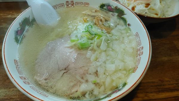 「朝専用中華そば　塩」@らあめん 寸八 総本店の写真