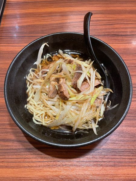 「ネギチャーシュ醤油麺(968円)」@香港酒家 景記 関内店の写真