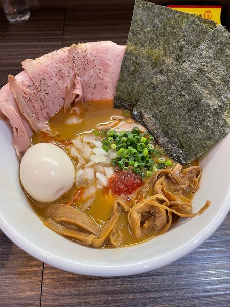 「特製濃厚海老ラーメン+浅利の替え玉」@麺屋 煮干と鶏 ひんなの写真