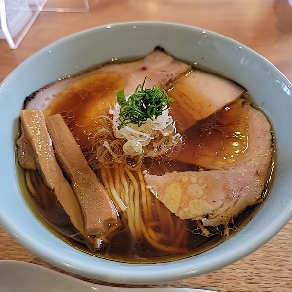 「醤油そば弦乃月ブレンド」@自家製麺と定食 弦乃月の写真