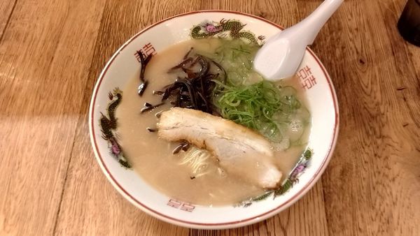 「十割ラーメン_780円」@ぎょらん亭 西早稲田店の写真