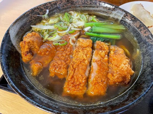 「咖哩排骨湯麺（カツカレーラーメン）」@楽食中華 飛燕の写真
