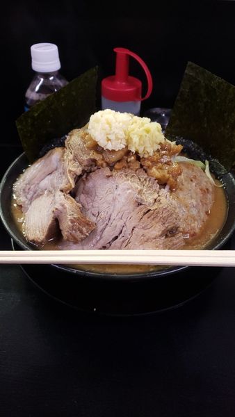 「豚Wラーメン＋ボクバーグ＋味噌変」@僕との麺の写真