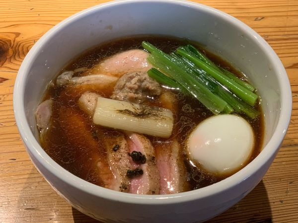 「特製岩手鴨の中華そば（醤油）」@麺処 図鑑の写真