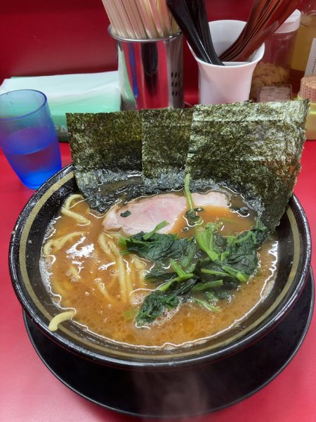 「ラーメン　750円」@家系ラーメン 王道家の写真