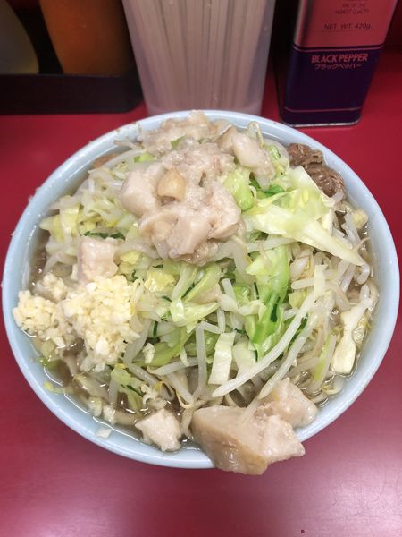 「小ラーメン 豚5枚」@ラーメン二郎 中山駅前店の写真