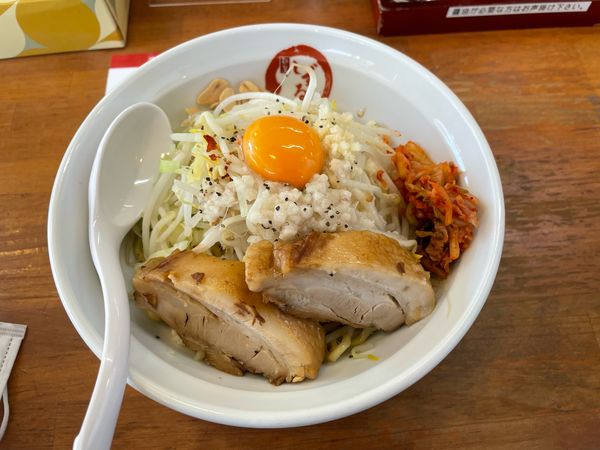 「まぜそば」@麺屋 しずる 刈谷逢妻店の写真