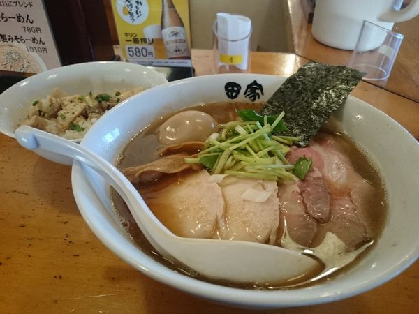 「特製煮干しそば ちゃーしゅー丼」@中華そば 田家 本店の写真