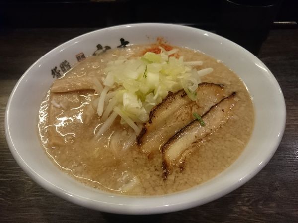 「背脂醤油」@背脂らーめん 宮本 西池袋店の写真