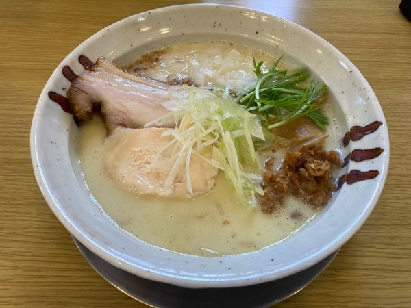 「鶏白湯・塩ら〜麺」@中華そば かずしのの写真