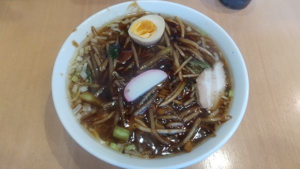 「サンマーメン950円」@YOKOHAMA中華そば かみ山の写真