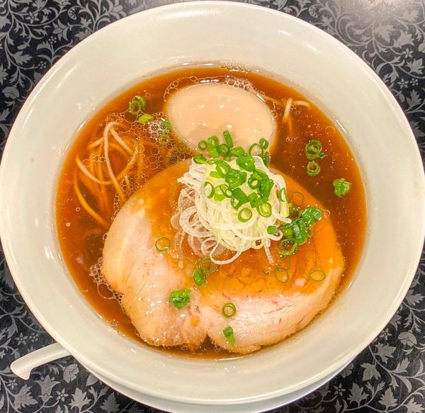 「醤油拉麺 ¥1,000 味付玉子 ¥150」@創作麺工房 鳴龍の写真