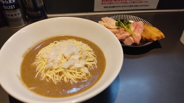 「特濃中華そば・塩（1500円）」@煮干乱舞の写真