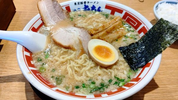 「豚骨醤油ラーメン(大盛)」@屯ちん 福島店の写真