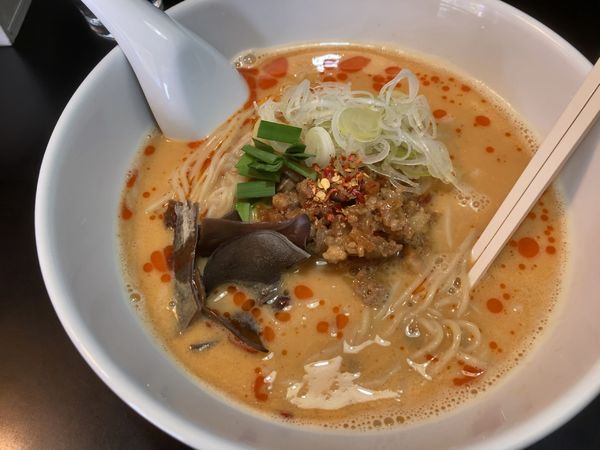 「白胡麻坦々麺」@吾ガ輩ハネコの写真