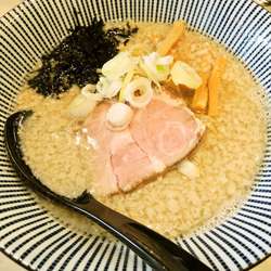 背脂煮干し(塩)（850円）