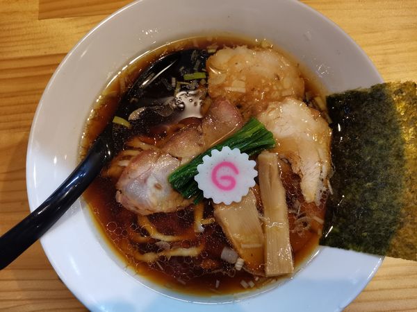 「中華蕎麦醤油」@麺道 六善の写真