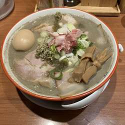 濃口特性煮干そば　大盛