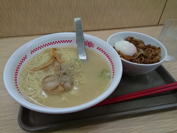 「ラーメン」@スガキヤ ニュー栄B2店の写真