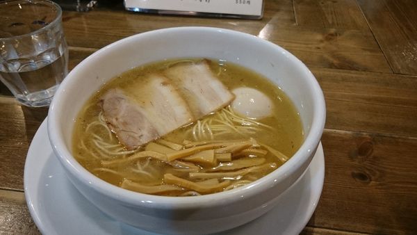 「煮たまごラーメン」@徳川町 如水 本店の写真