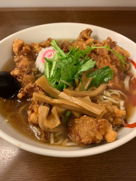 「から揚げらーめん」@ご馳屋 恵伊登の写真