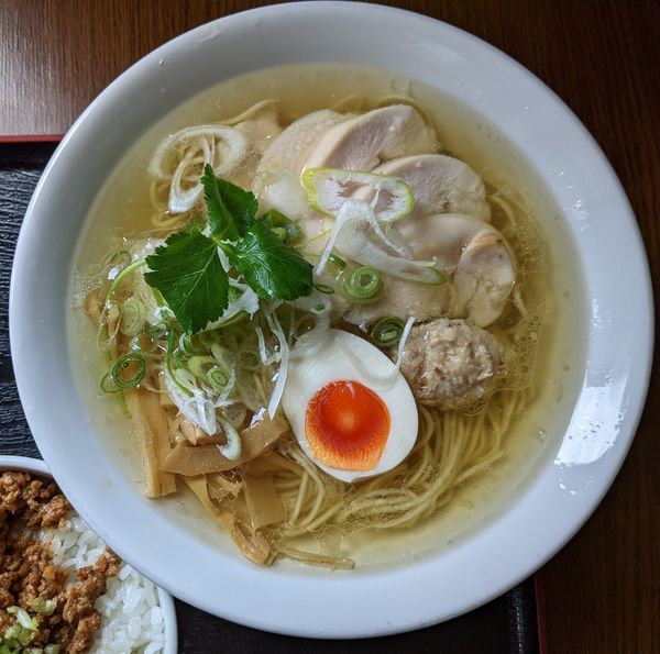 「塩そばとりチャーシュー」@めん屋 みの家の写真