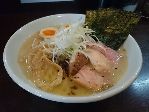 「特製らーめん」@打立て自家製麺 ラーメンKの写真