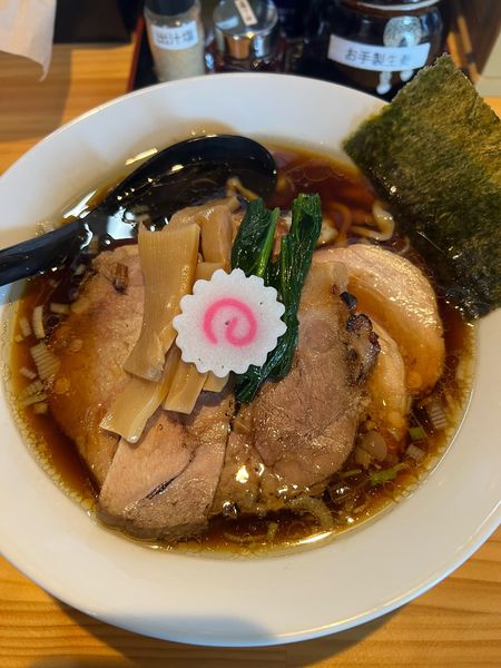 「中華蕎麦　醤油」@麺道 六善の写真