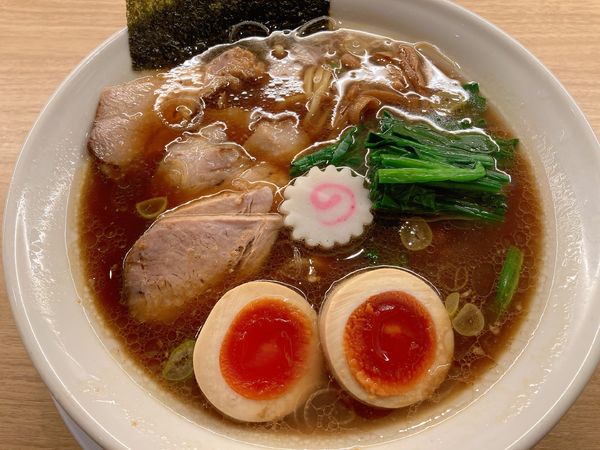 「【限定Ｂ】生姜醤油ラーメン（大盛）」@手揉み中華そば 中村の写真