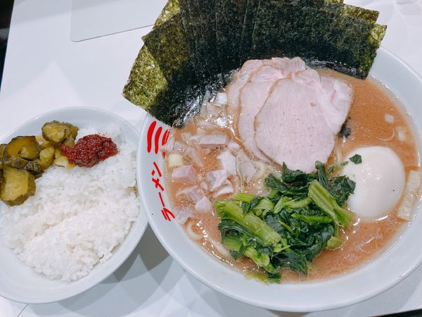 「特上ラーメン」@ラーメン 三浦家の写真