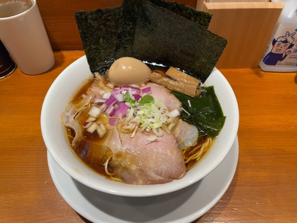「特製ラーメン(1100円)」@拉麺 伍年食堂の写真