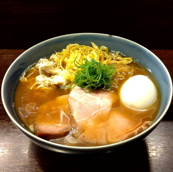 「味玉醤油そば (手揉み麺)」@麺屋 ルリカケスの写真