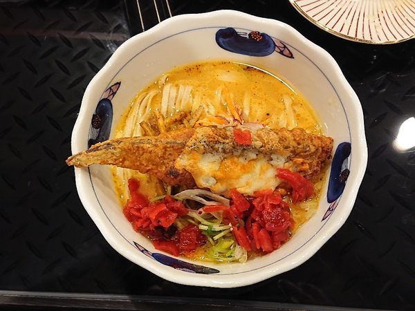 「【限定ラーメン】鯖・スパイス・白みそ、など」@トーキョーニューミクスチャーヌードル 八咫烏 CHIKARABOの写真