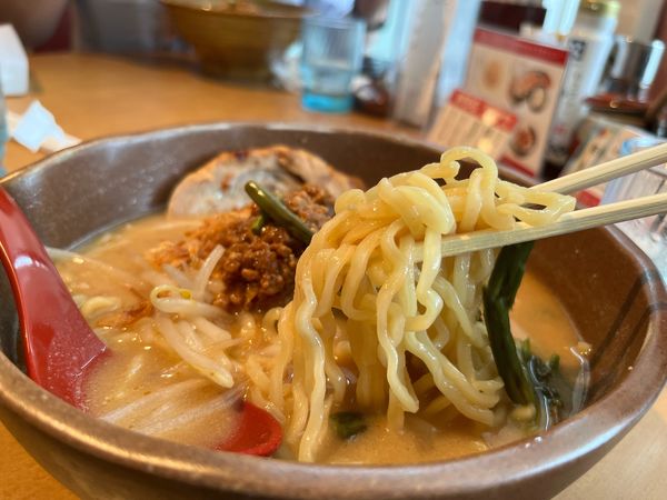 「信州味噌らーめん847円」@みそ屋 田所商店 WBG店の写真