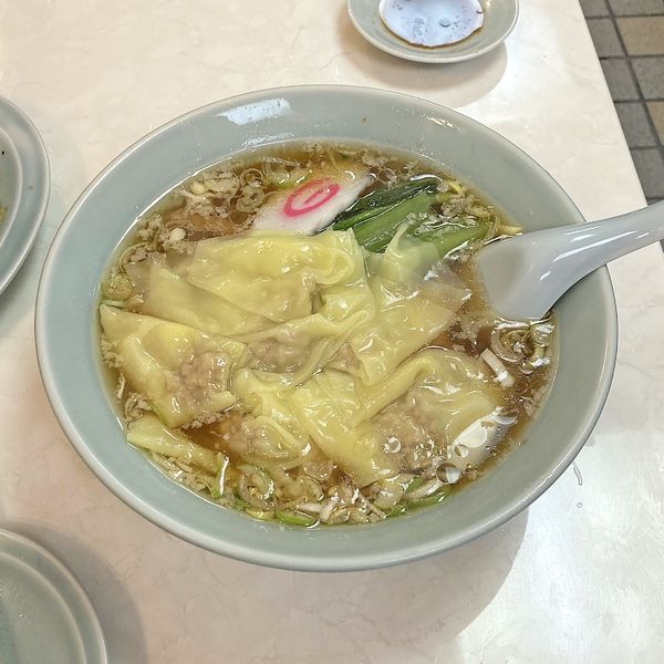 「ワンタンメン　他」@大弘軒の写真