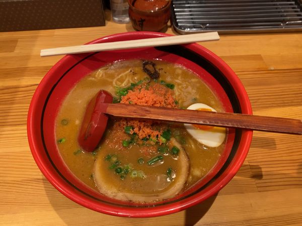 「えびしょうゆ あじわい 細麺 900円」@えびそば一幻 新宿店の写真