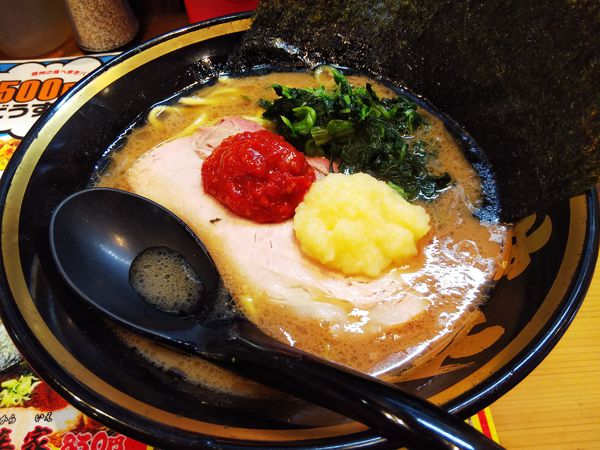 「ラーメン　※かため　＋豆板醤＆ニンニク：無料　※㋗で５００円」@吉祥寺 武蔵家 松本店の写真