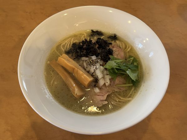 「カキ出汁の濃密潮そば」@㐂九八～エキチカ～の写真