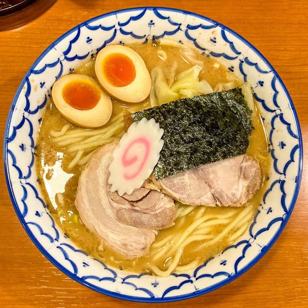 「得中華そば 中盛 ¥1,130」@麺恋処 いそじの写真