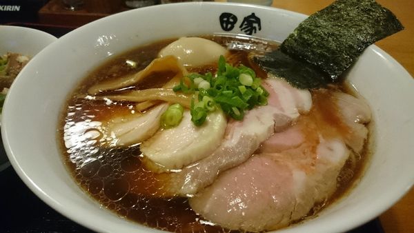 「特製中華そば」@中華そば 田家 本店の写真