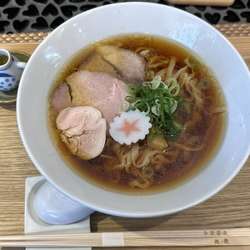 地鶏と豚の中華蕎麦 醤油