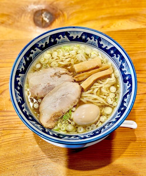 「手もみ 中華そば + 味玉」@龍神麺の写真