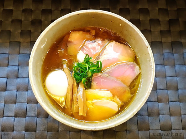 「肉玉汐そば」@らぁ麺や 汐そば雫の写真