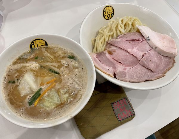 「濃菜つけ麺」@濃菜麺 井の庄 荻窪店の写真