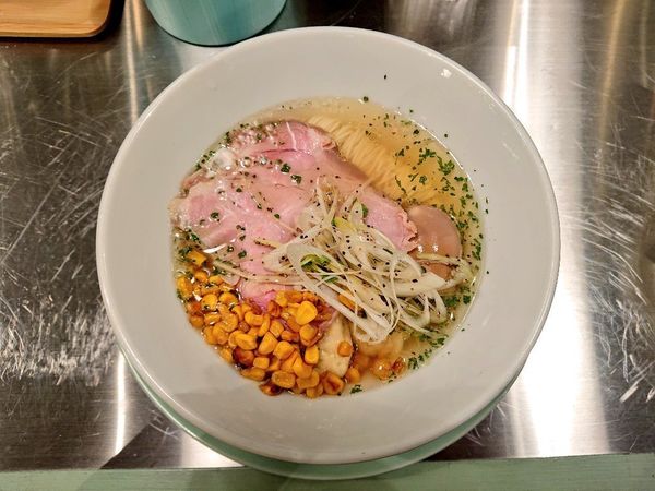 「特撰 WHITE NOODLE」@EAGLE NOODLEの写真