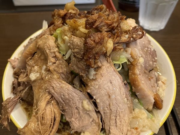 「豚ラーメン(麺少なめ)」@ラーメン イエロー 御徒町店の写真